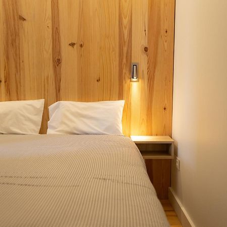 Le Bercail Bed & Breakfast Lacaze Екстериор снимка